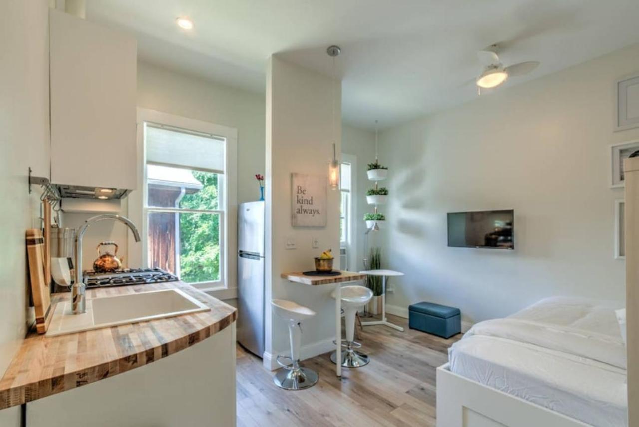 Апартаменты Miraculously Modern In A Vintage Shell Midtown Мемфис Экстерьер фото